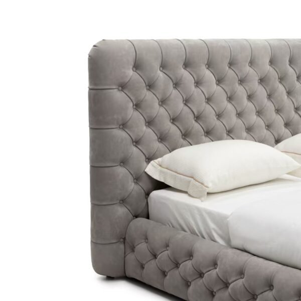 GZ Nubuck Leather Tufted Bed C9231